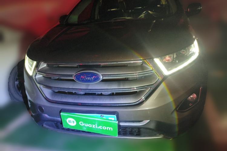 Used Ford Edge 2016 EcoBoost 245 Four-Wheel Drive Titanium Edition 7-Seater Front