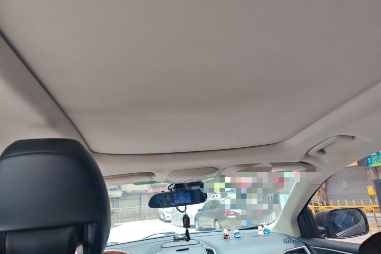 Used Ford Edge 2016 EcoBoost 245 Two-Wheel-Drive Titanium 7-Seater Headliner