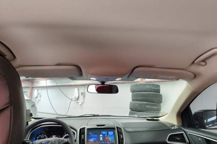 Used Ford Edge 2016 EcoBoost 245 Two-Wheel-Drive Titanium 5-Seater Headliner