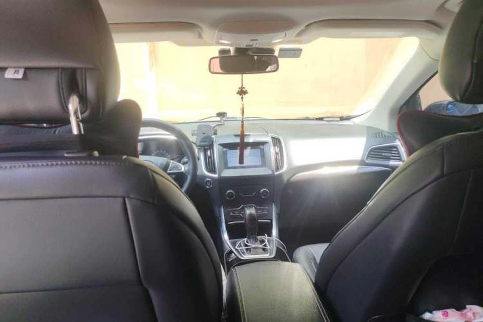Used Ford Edge 2016 EcoBoost 245 Four-Wheel Drive Titanium Edition 7-Seater Headliner