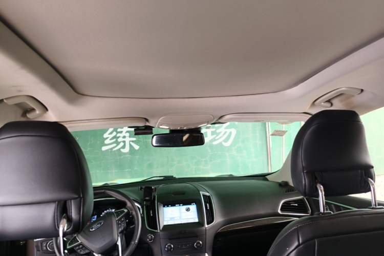 Used Ford Edge 2016 EcoBoost 245 Two-Wheel-Drive Titanium 7-Seater Headliner