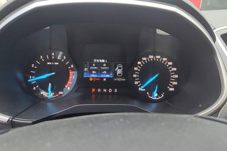 Used Ford Edge 2016 EcoBoost 245 Two-Wheel-Drive Titanium 5-Seater Instrument Cluster