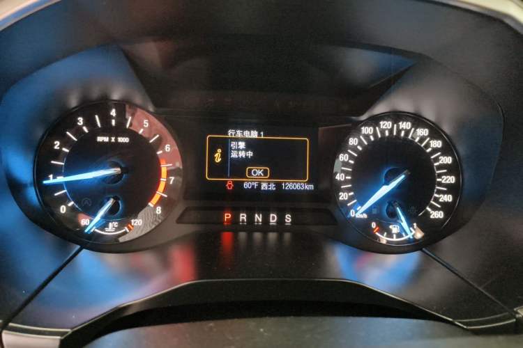 Used Ford Edge 2016 EcoBoost 245 Two-Wheel-Drive Titanium 5-Seater Instrument Cluster