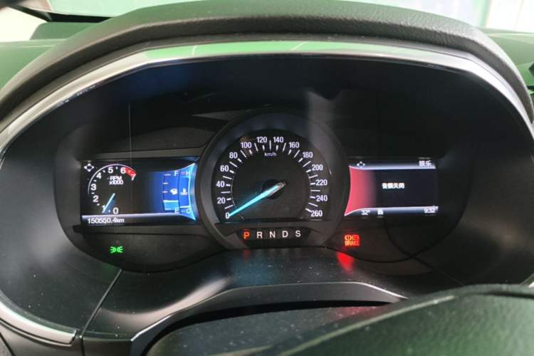 Used Ford Edge 2016 EcoBoost 245 Two-Wheel-Drive Titanium 7-Seater Instrument Cluster