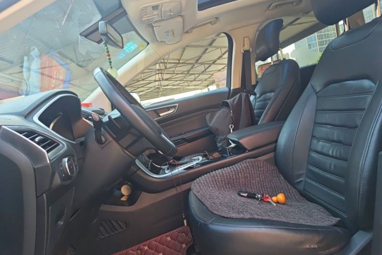 Used Ford Edge 2016 EcoBoost 245 Two-Wheel-Drive Titanium 7-Seater Left Front Seat