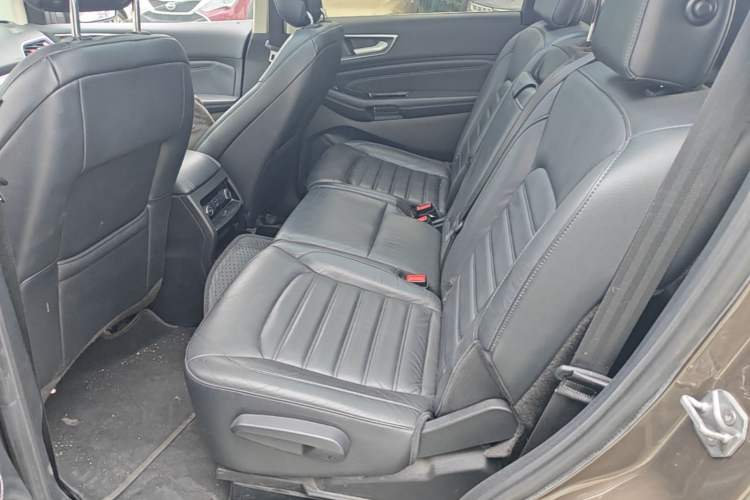 Used Ford Edge 2016 EcoBoost 245 Two-Wheel-Drive Titanium 7-Seater Left Rear Seat