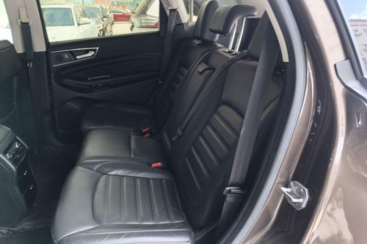 Used Ford Edge 2016 EcoBoost 245 Two-Wheel-Drive Titanium 7-Seater Left Rear Seat