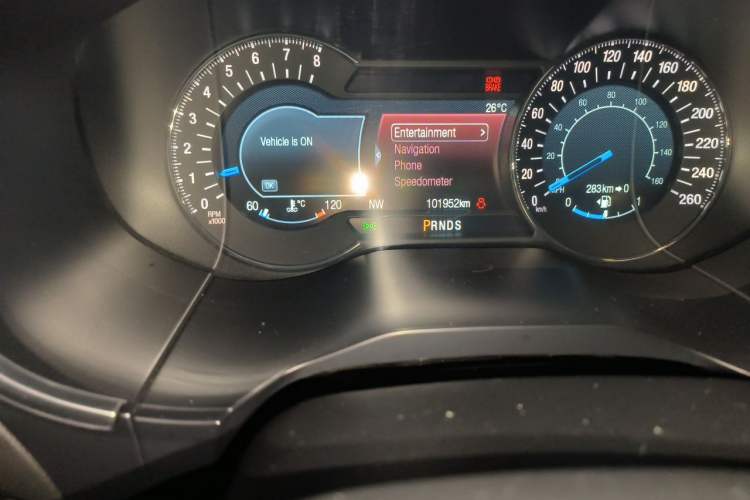 Used Ford Edge 2016 EcoBoost 245 Four-Wheel Drive Titanium 7-Seater Odometer Close Up