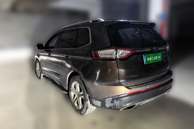 Used Ford Edge 2016 EcoBoost 245 Two-Wheel-Drive Titanium 7-Seater Rear Left 45 Deg