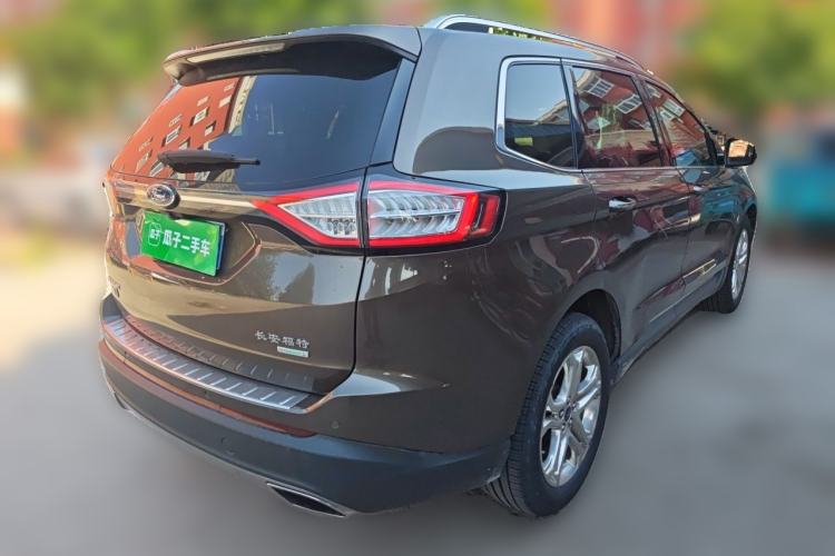 Used Ford Edge 2016 EcoBoost 245 Two-Wheel-Drive Titanium 7-Seater Rear Right 45 Deg