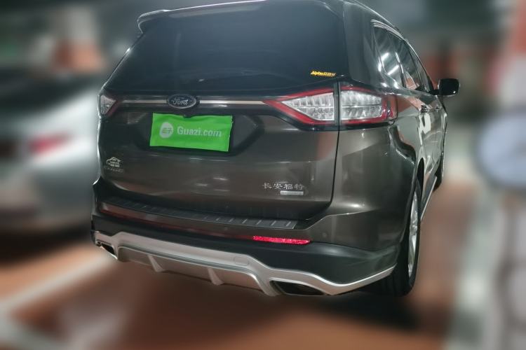 Used Ford Edge 2016 EcoBoost 245 Two-Wheel-Drive Titanium 7-Seater Rear Right 45 Deg