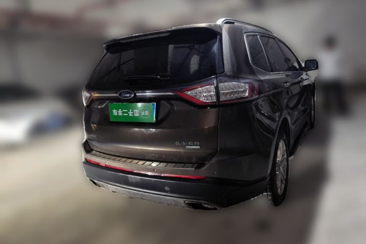 Used Ford Edge 2016 EcoBoost 245 Two-Wheel-Drive Titanium 7-Seater Rear Right 45 Deg