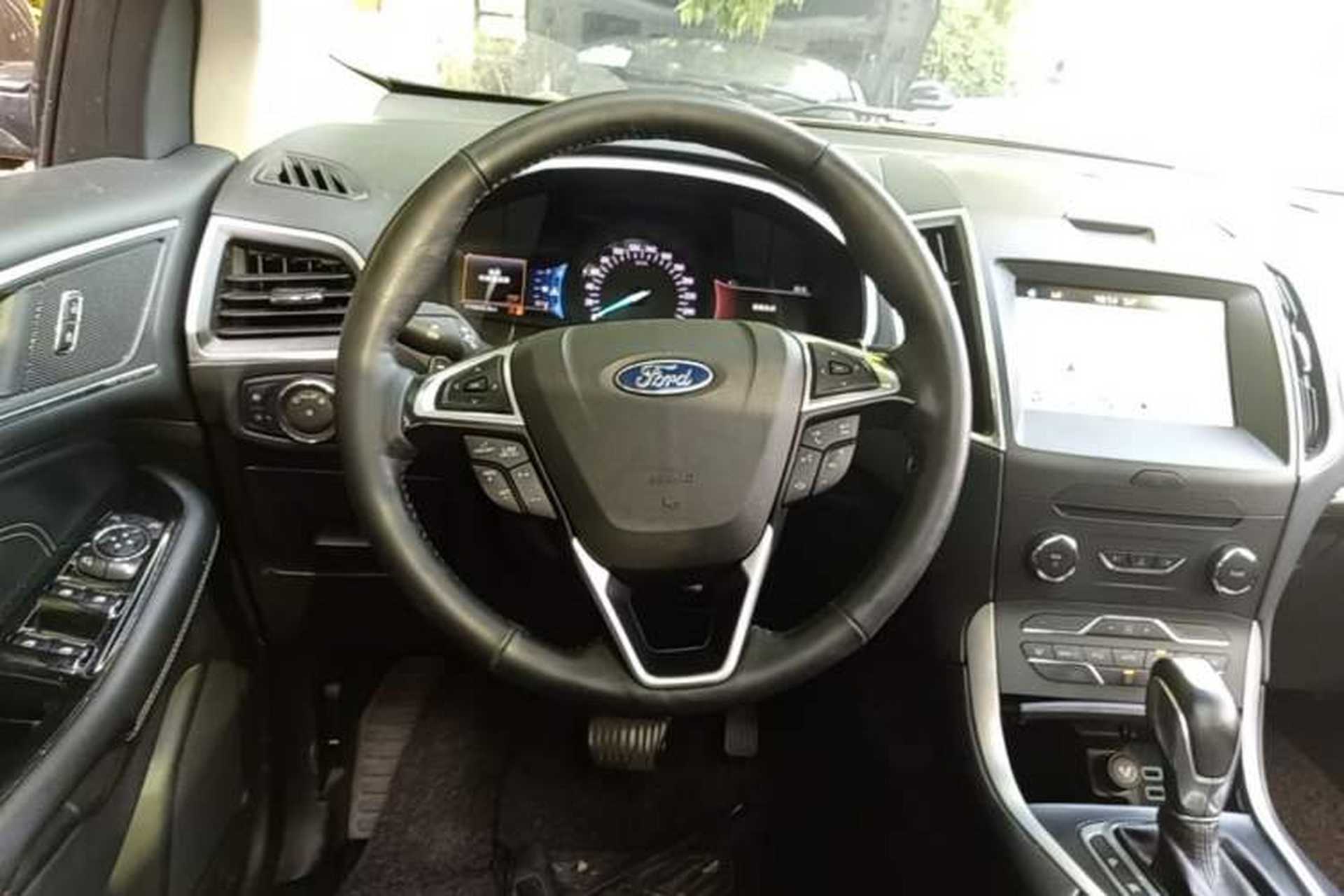 Used Ford Edge 2016 EcoBoost 245 Four-Wheel Drive Titanium Edition 7-Seater Steering Wheel