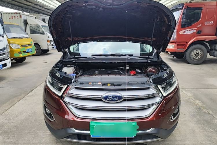 Used Ford Edge 2016 EcoBoost 245 Two-Wheel-Drive Titanium 7-Seater Engine Bay