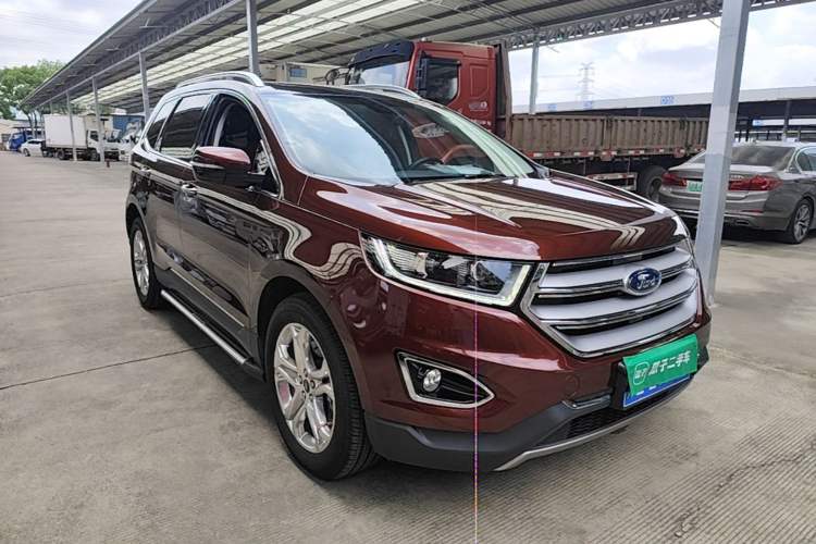 Used Ford Edge 2016 EcoBoost 245 Two-Wheel-Drive Titanium 7-Seater Exterior 1