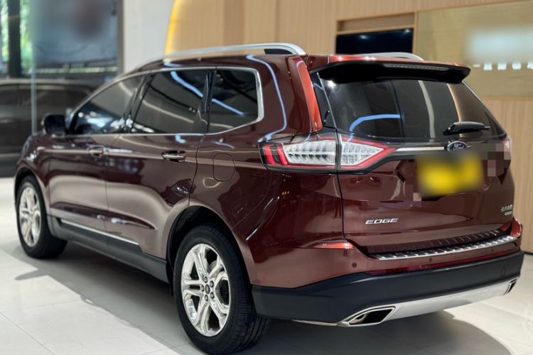 Used Ford Edge 2016 EcoBoost 245 Two-Wheel-Drive Titanium 7-Seater Exterior 4