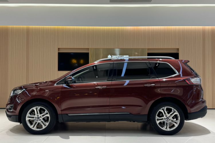 Used Ford Edge 2016 EcoBoost 245 Two-Wheel-Drive Titanium 7-Seater Exterior 6