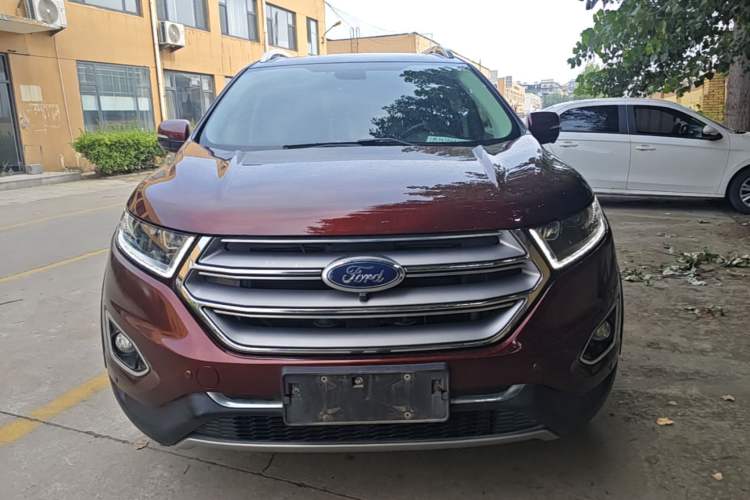 Used Ford Edge 2016 EcoBoost 245 Two-Wheel-Drive Titanium 7-Seater Front