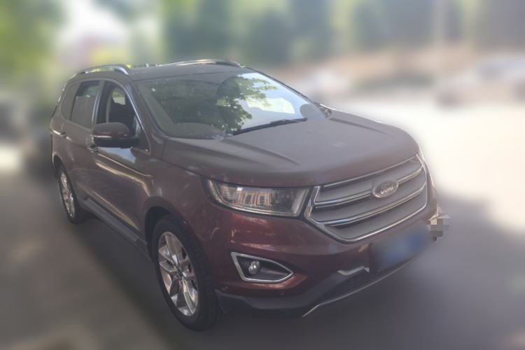 Used Ford Edge 2016 EcoBoost 245 Four-Wheel Drive Titanium 7-Seater Front Right 45 Deg