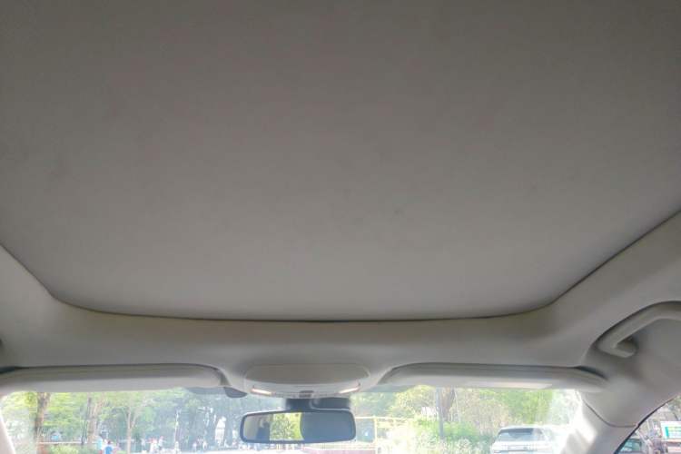Used Ford Edge 2016 EcoBoost 245 Two-Wheel-Drive Titanium 7-Seater Headliner
