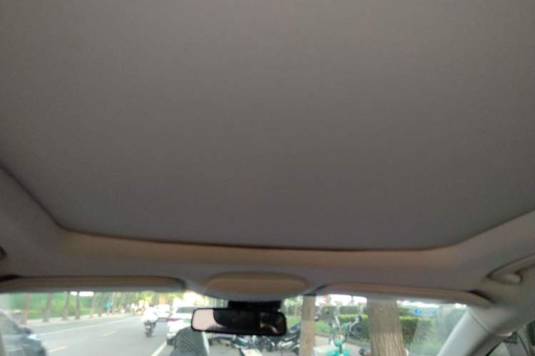 Used Ford Edge 2016 EcoBoost 245 Four-Wheel Drive Titanium Edition 7-Seater Headliner
