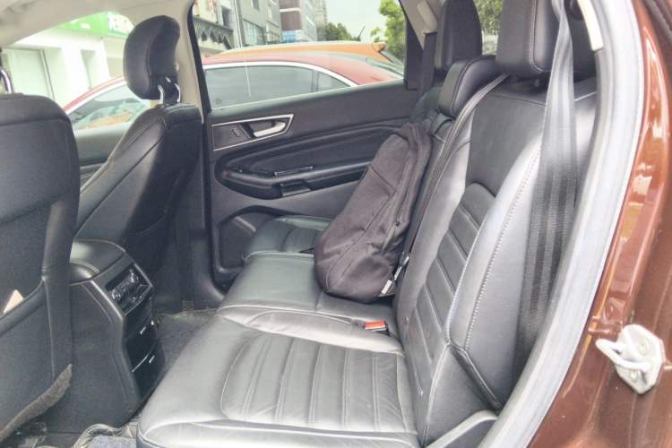 Used Ford Edge 2016 EcoBoost 245 Two-Wheel-Drive Titanium 7-Seater Left Rear Seat