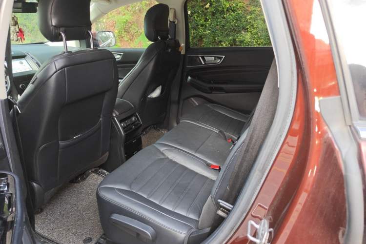 Used Ford Edge 2016 EcoBoost 245 Two-Wheel-Drive Titanium 7-Seater Left Rear Seat