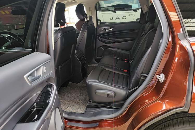Used Ford Edge 2016 EcoBoost 245 Two-Wheel-Drive Titanium 7-Seater Left Rear Seat