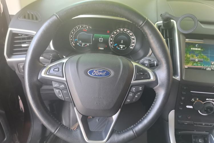 Used Ford Edge 2016 EcoBoost 245 Four-Wheel Drive Titanium 7-Seater Steering Wheel