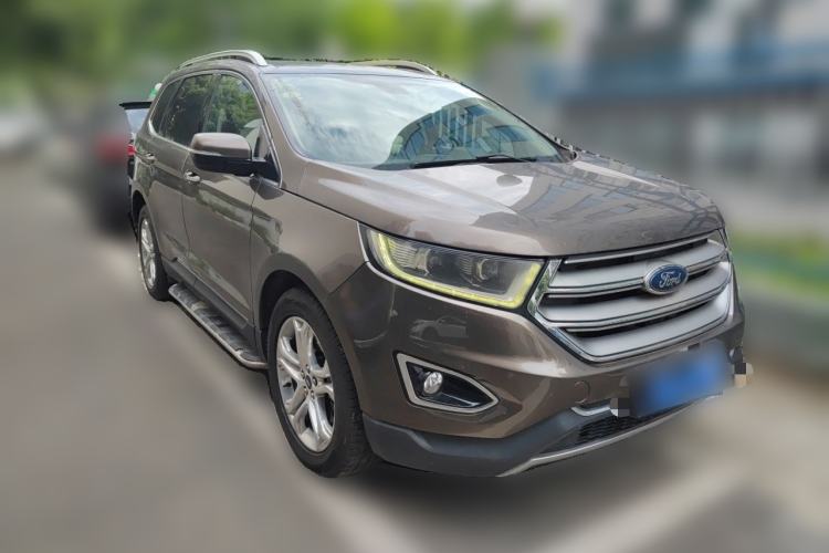 Used Ford Edge 2016 EcoBoost 245 Four-Wheel Drive Titanium Edition 7-Seater Front Right 45 Deg
