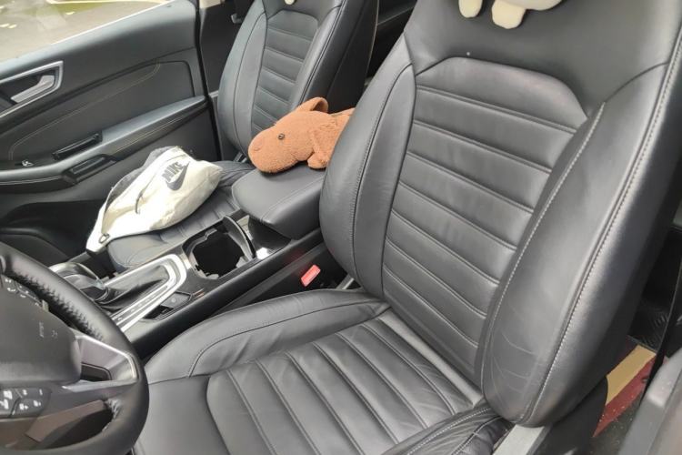 Used Ford Edge 2016 EcoBoost 245 Four-Wheel Drive Titanium Edition 7-Seater Left Front Seat