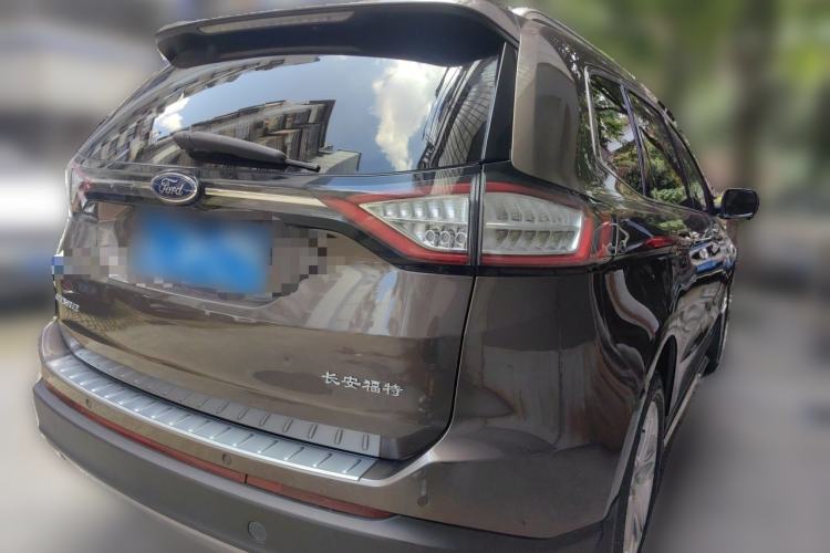 Used Ford Edge 2016 EcoBoost 245 Two-Wheel-Drive Titanium 7-Seater Rear Right 45 Deg