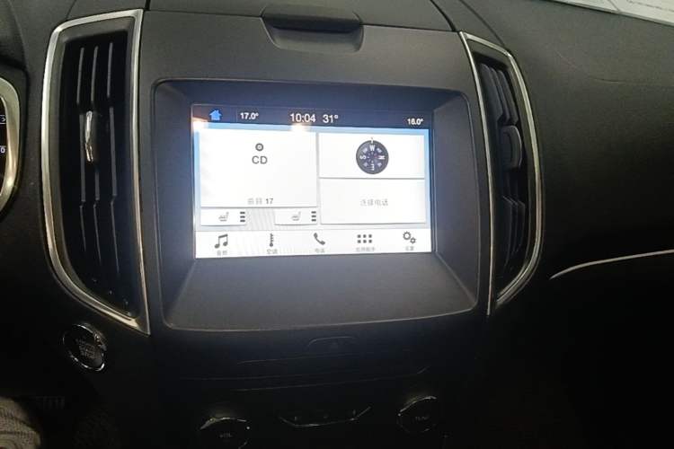 Used Ford Edge 2016 EcoBoost 245 Two-Wheel-Drive Titanium 7-Seater Audio And AC Panel