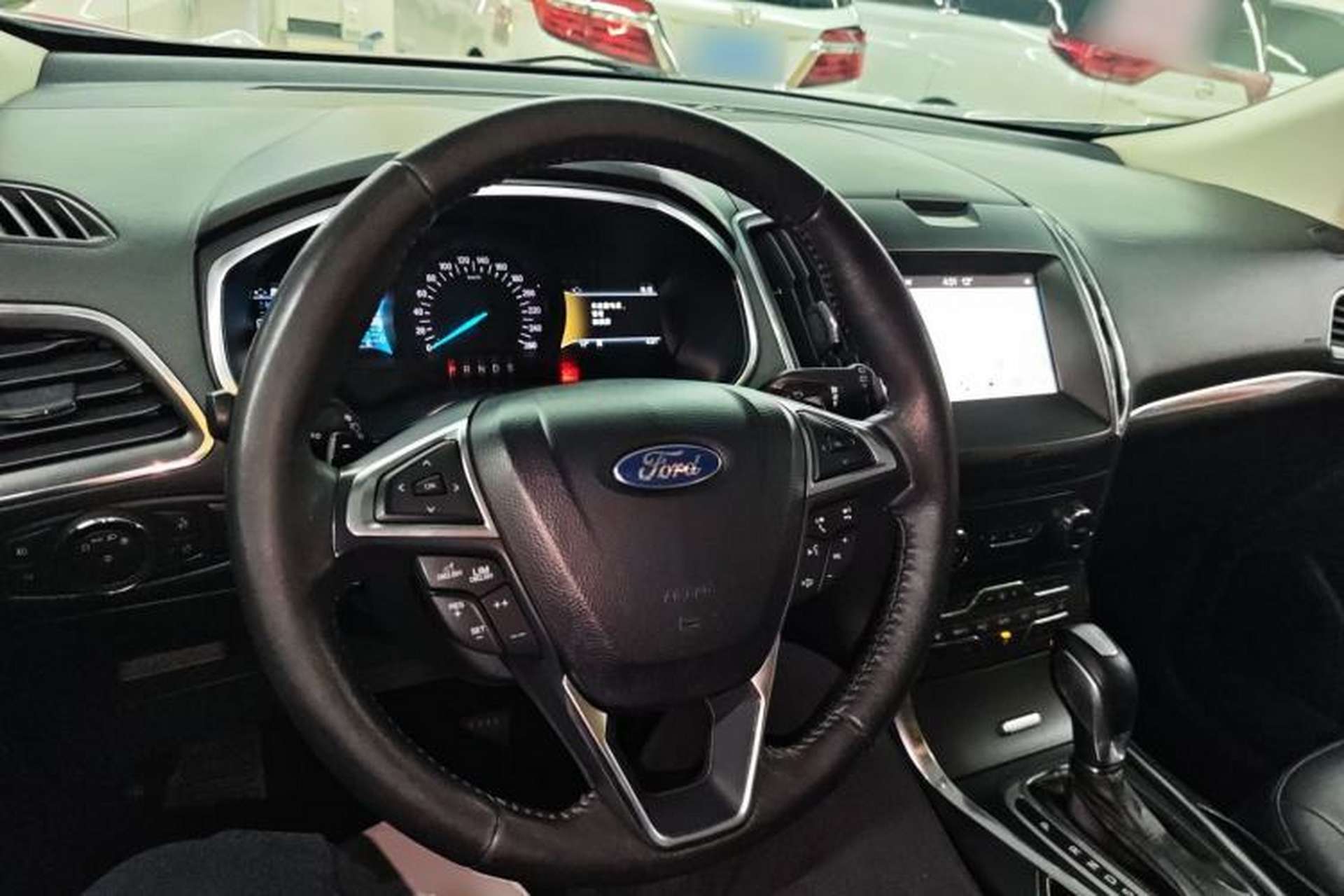 Used Ford Edge 2016 EcoBoost 245 Four-Wheel Drive Titanium Edition 7-Seater Center Console