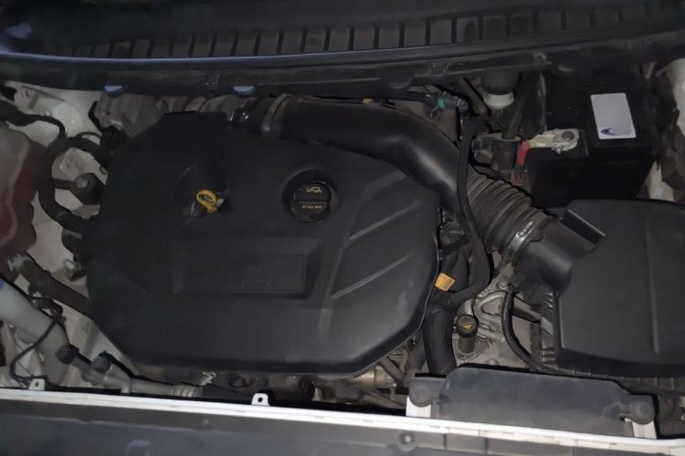 Used Ford Edge 2016 EcoBoost 245 Two-Wheel-Drive Titanium 7-Seater Engine Bay