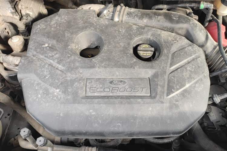 Used Ford Edge 2016 EcoBoost 245 Two-Wheel-Drive Titanium 7-Seater Engine Bay