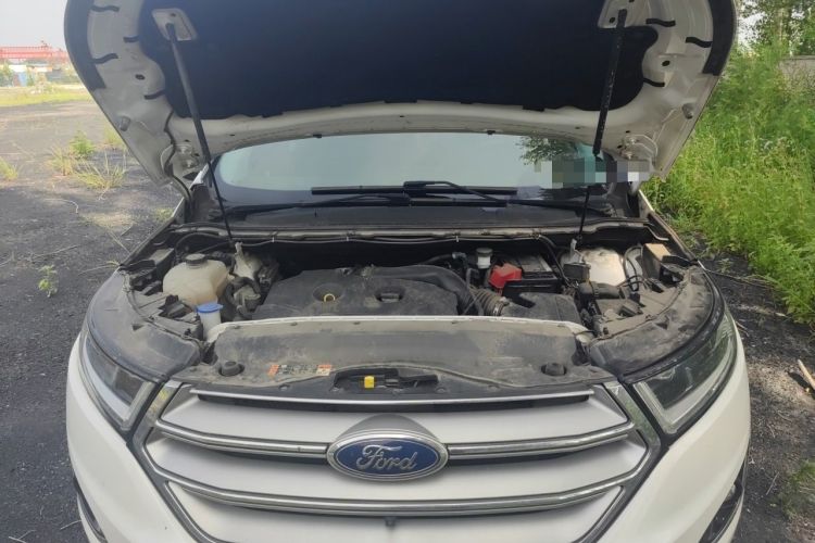 Used Ford Edge 2016 EcoBoost 245 Two-Wheel-Drive Titanium 7-Seater Engine Bay