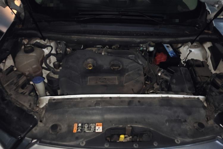 Used Ford Edge 2016 EcoBoost 245 Two-Wheel-Drive Titanium 7-Seater Engine Bay