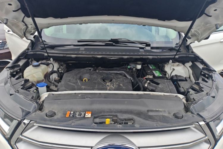 Used Ford Edge 2016 EcoBoost 245 Four-Wheel Drive Titanium 7-Seater Engine Bay