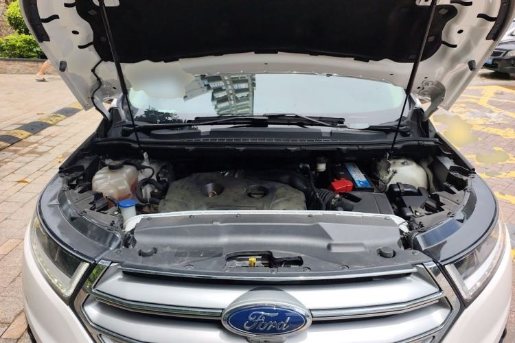 Used Ford Edge 2016 EcoBoost 245 Four-Wheel Drive Titanium 7-Seater Engine Bay