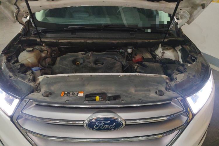 Used Ford Edge 2016 EcoBoost 245 Two-Wheel-Drive Titanium 7-Seater Engine Bay