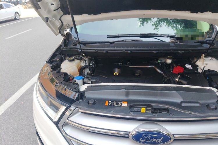 Used Ford Edge 2016 EcoBoost 245 Four-Wheel Drive Titanium Edition 7-Seater Engine Bay Right
