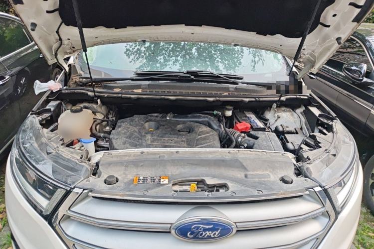 Used Ford Edge 2016 EcoBoost 245 Four-Wheel Drive Titanium 7-Seater Engine Bay
