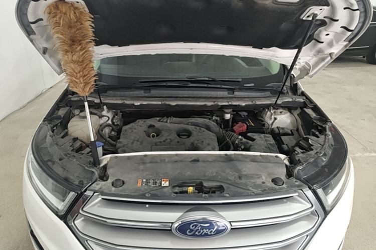 Used Ford Edge 2016 EcoBoost 245 Two-Wheel-Drive Titanium 7-Seater Engine Bay