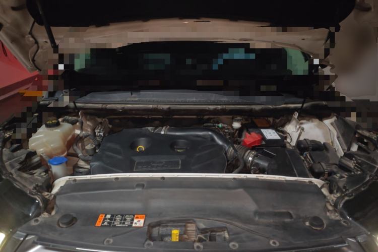 Used Ford Edge 2016 EcoBoost 245 Two-Wheel-Drive Titanium 7-Seater Engine Bay