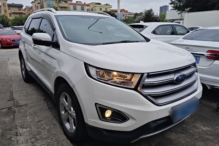 Used Ford Edge 2016 EcoBoost 245 Two-Wheel-Drive Titanium 5-Seater Exterior 1