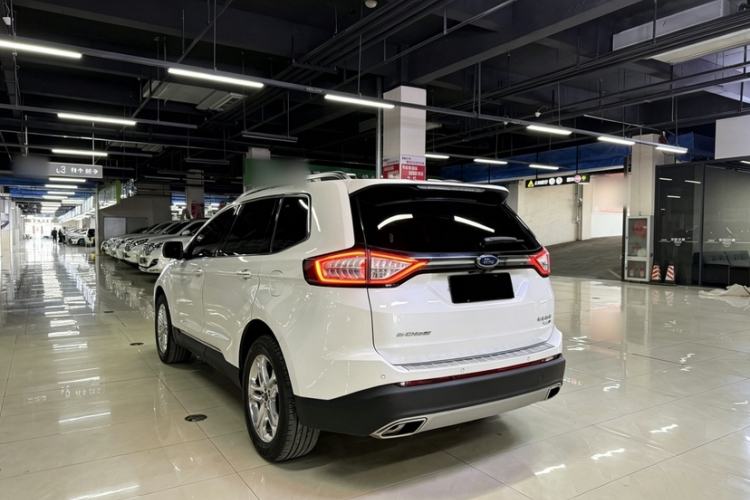 Used Ford Edge 2016 EcoBoost 245 Four-Wheel Drive Titanium Edition 7-Seater Exterior 1