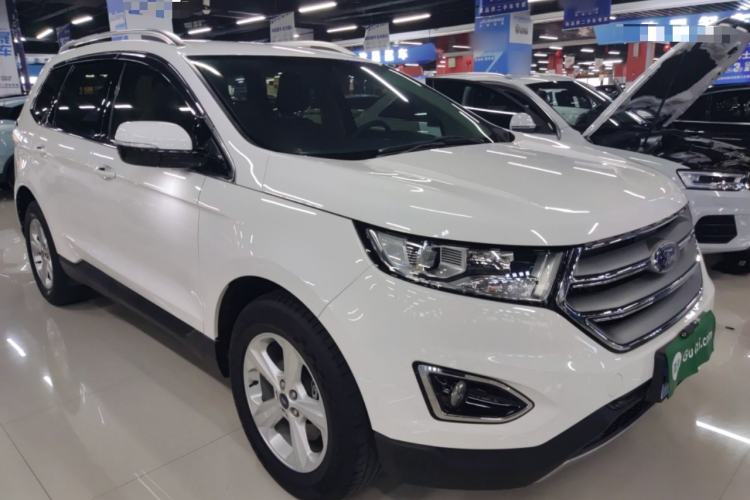 Used Ford Edge 2016 EcoBoost 245 Two-Wheel-Drive Titanium 5-Seater Exterior 1
