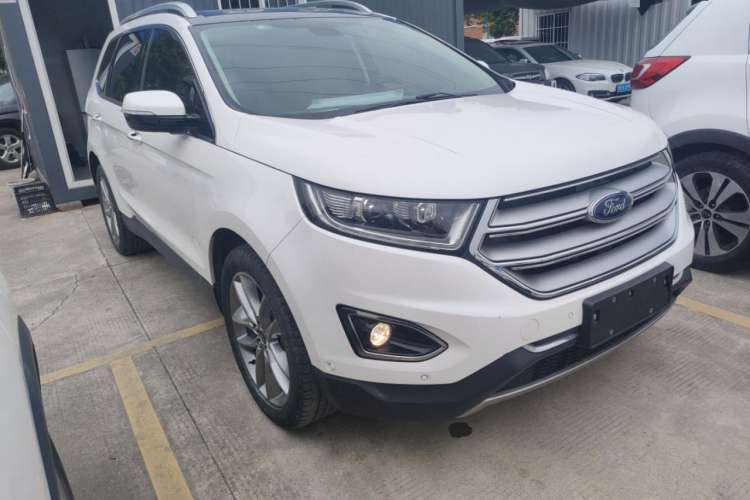 Used Ford Edge 2016 EcoBoost 245 Four-Wheel Drive Titanium 7-Seater Exterior 2