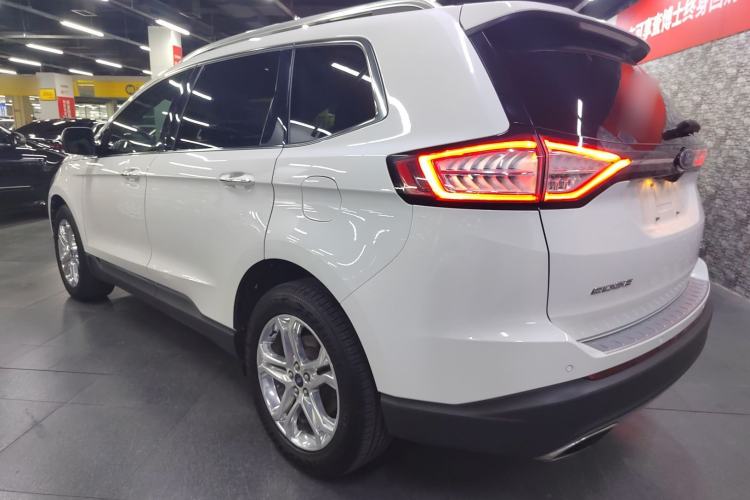 Used Ford Edge 2016 EcoBoost 245 Two-Wheel-Drive Titanium 7-Seater Exterior 2